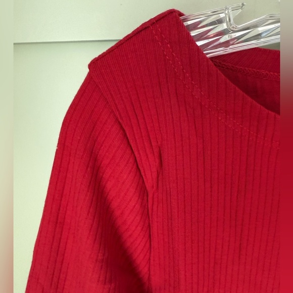 NWT GAP Red Ribbed Long Bell Sleeve Tee SZ L - Picture 13 of 16
